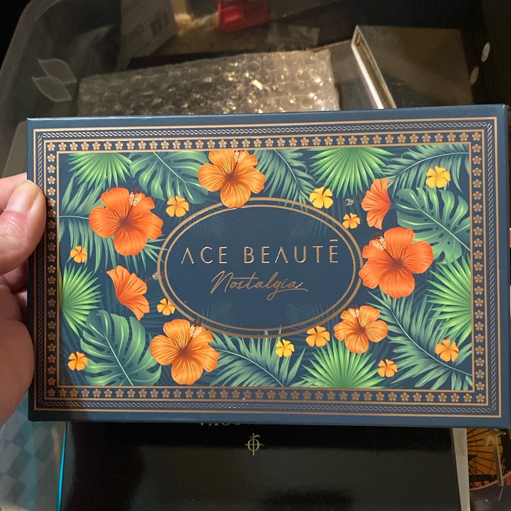 Ace beaute nostalgia pallet